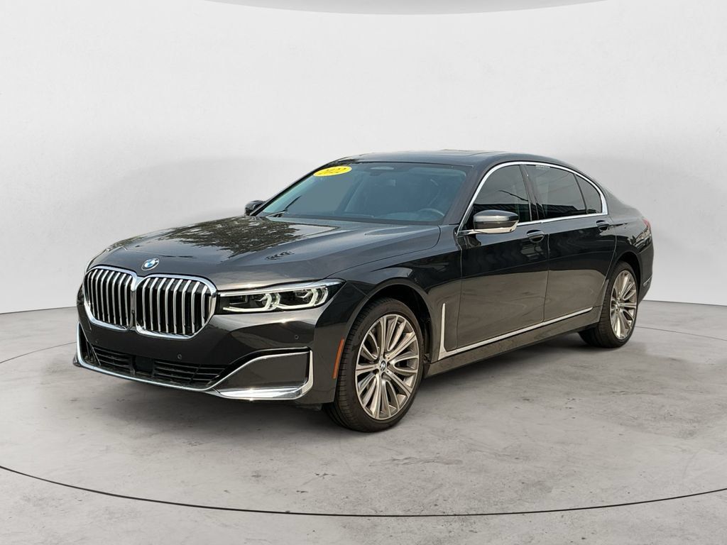 Used 2022 BMW 750i xDrive w/ Luxury Rear Seating Package AWD/4WD image 1