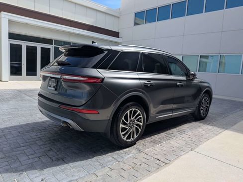 Certified 2020 Lincoln Corsair FWD image 4