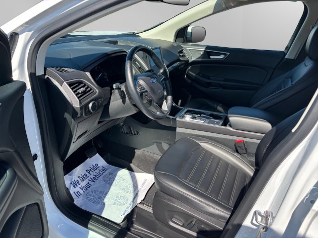 Used 2024 Ford Edge SEL AWD/4WD image 9