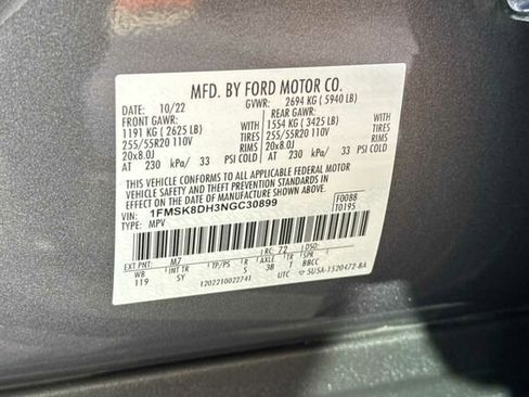 Certified 2022 Ford Explorer XLT w/ Equipment Group 202A image 27