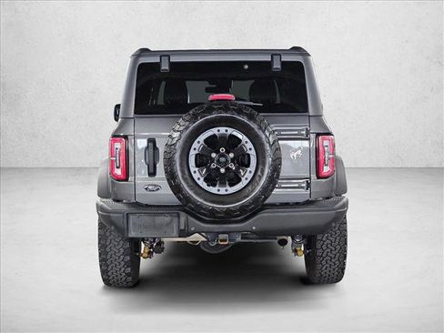 Used 2022 Ford Bronco Badlands image 6