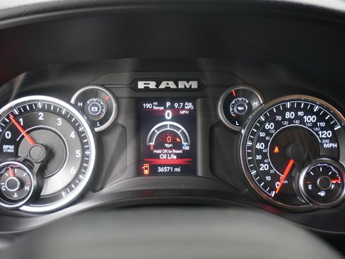 Used 2022 RAM 1500 Lone Star RWD image 17