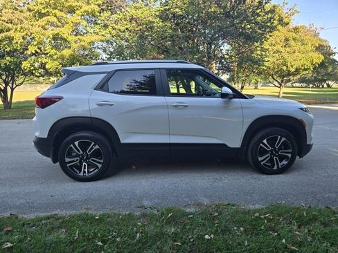 New 2026 Chevrolet TrailBlazer LT w/ Convenience Package image 8