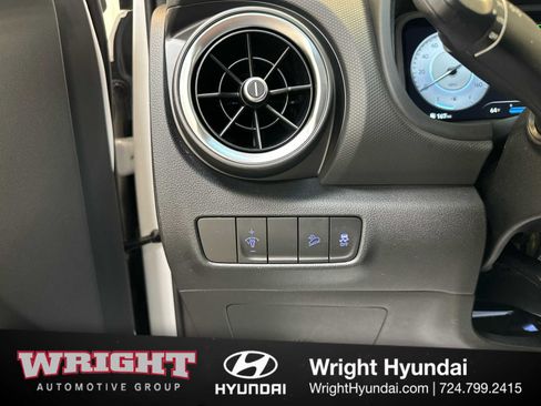 Certified 2023 Hyundai Kona Limited image 23