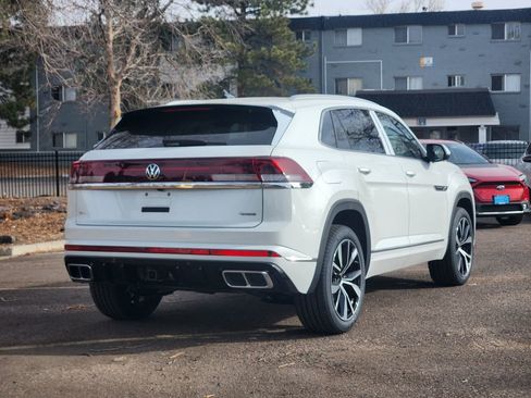 New 2026 Volkswagen Atlas Cross Sport SEL Premium R-Line AWD/4WD image 3