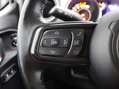 Used 2020 Jeep Wrangler Unlimited Sport AWD/4WD image 38