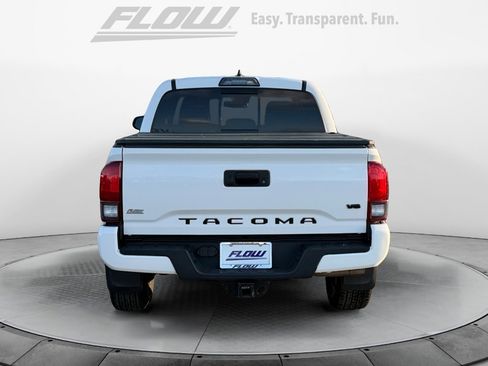 Used 2019 Toyota Tacoma TRD Sport image 7