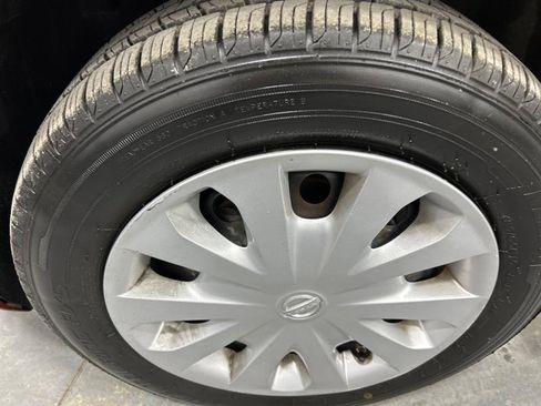 Used 2016 Nissan Versa Note SV image 7