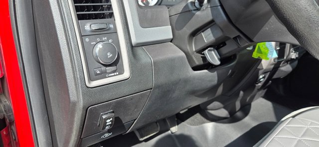 Used 2014 RAM 1500 Express AWD/4WD image 20