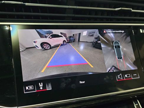 Certified 2025 Audi Q8 Premium Plus w/ Premium Plus Package image 32