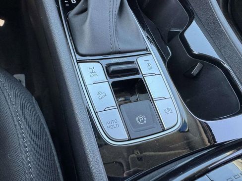 Certified 2023 Hyundai Tucson SEL AWD/4WD image 30