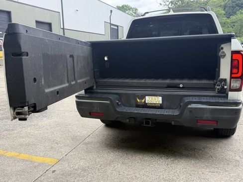 Used 2019 Honda Ridgeline RTL-E image 42
