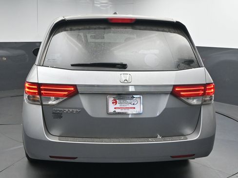 Used 2016 Honda Odyssey EX-L image 2