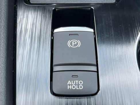 New 2026 Nissan Rogue SV image 28