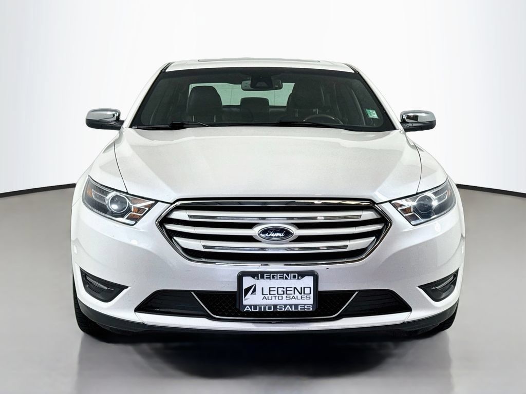 Used 2018 Ford Taurus Limited w/ Driver Assist Package AWD/4WD image 2