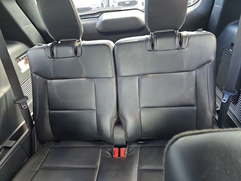 Used 2022 Ford Explorer ST w/ Equipment Group 401A image 14