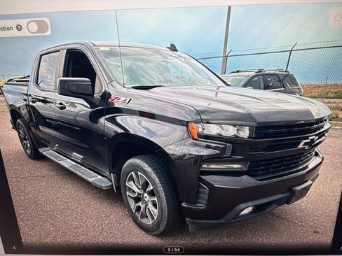Used 2019 Chevrolet Silverado 1500 RST w/ All-Star Edition AWD/4WD image 2