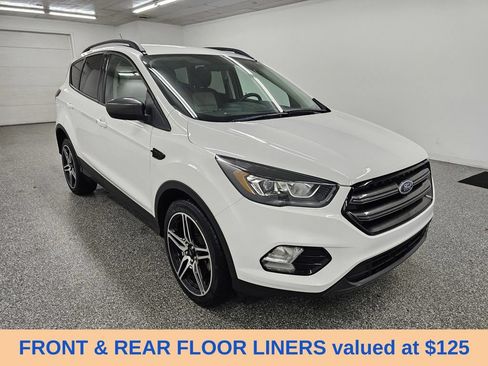 Used 2019 Ford Escape SEL AWD/4WD image 3