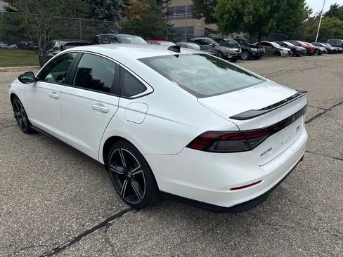 Certified 2023 Honda Accord Sport image 10