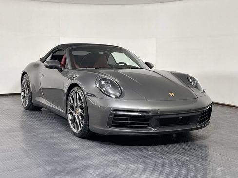 Certified 2024 Porsche 911 Carrera RWD image 9