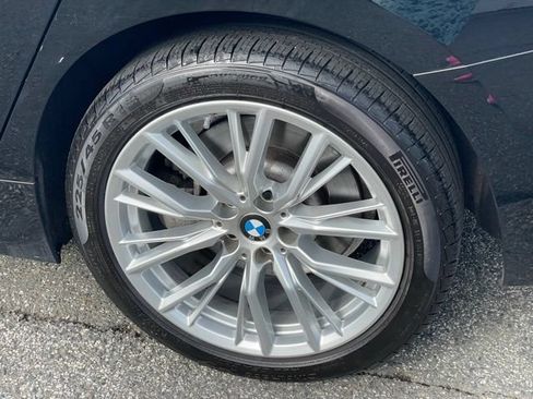 Certified 2023 BMW 330i xDrive Sedan w/ Driving Assistance Package AWD/4WD image 27
