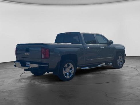 Used 2017 Chevrolet Silverado 1500 LTZ w/ Sport Package AWD/4WD image 9