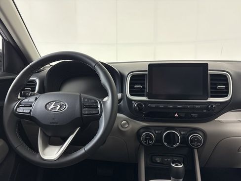 New 2026 Hyundai Venue SEL FWD image 22