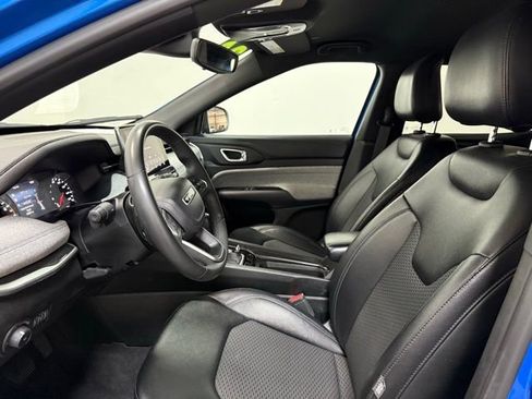Certified 2024 Jeep Compass Latitude w/ Altitude Special Edition AWD/4WD image 13
