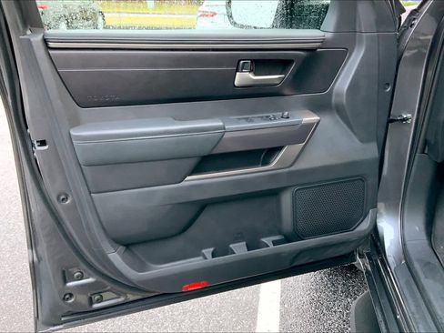 Used 2022 Toyota Tundra SR5 w/ SR5 Premium Package image 21