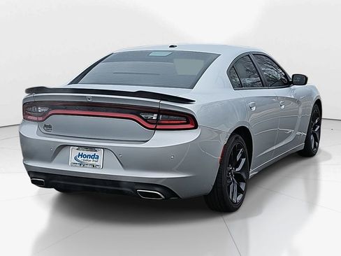 Used 2021 Dodge Charger SXT w/ Blacktop Package image 8