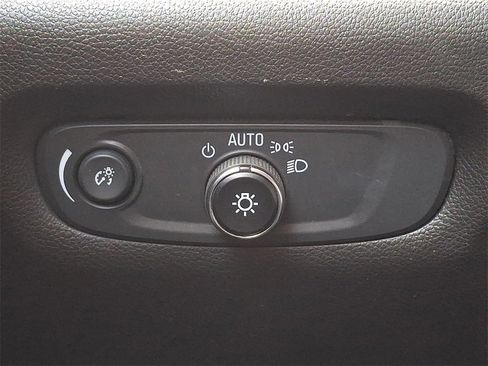 Used 2021 Chevrolet Traverse LS w/ LPO, Floor Liner Package image 24