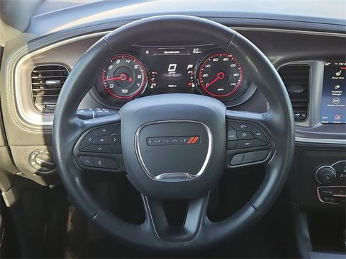 Used 2022 Dodge Charger SXT w/ Plus Group image 4