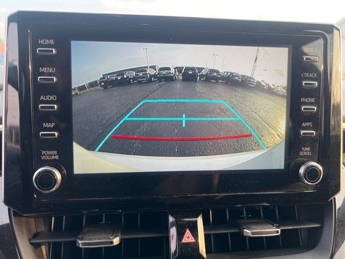 Used 2019 Toyota Corolla SE FWD image 29
