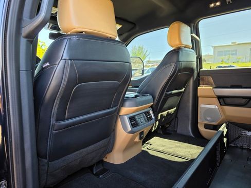 Certified 2025 Ford F250 Lariat image 34