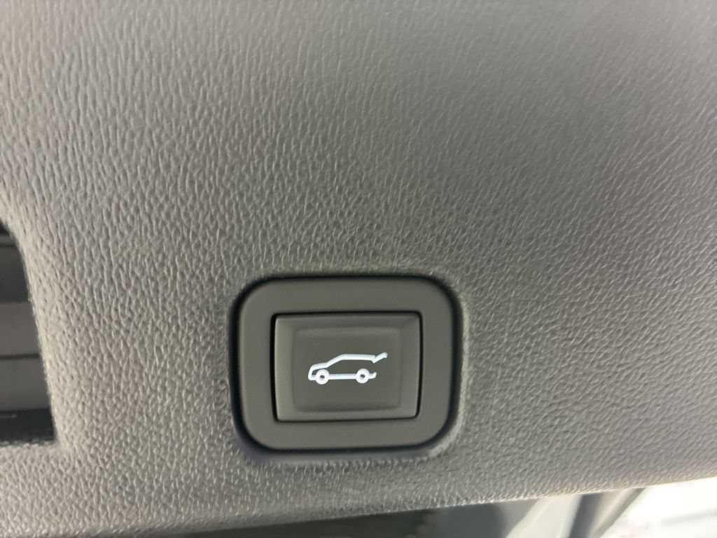 Used 2026 Buick Enclave Preferred AWD/4WD image 49