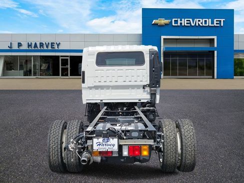 New 2024 Chevrolet Low Cab Forward image 4