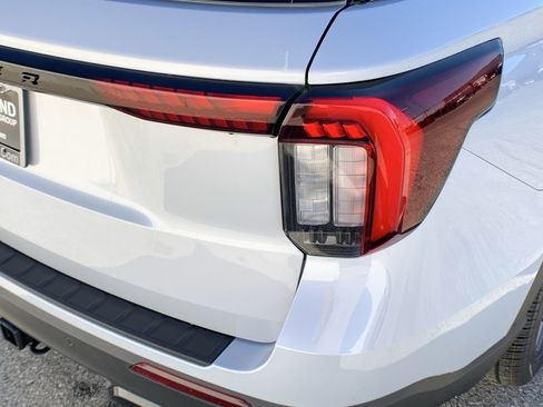 New 2026 Ford Explorer ST-Line w/ ST-Line Street Pack image 45