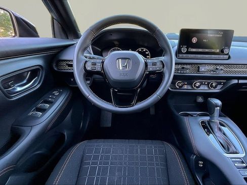 Used 2024 Honda HR-V Sport image 8
