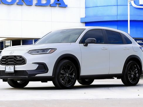 Used 2026 Honda HR-V Sport image 1