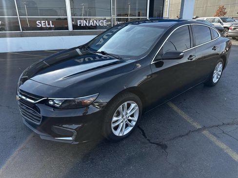 Used 2018 Chevrolet Malibu LT image 4