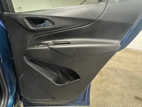 Used 2019 Chevrolet Equinox LT image 28