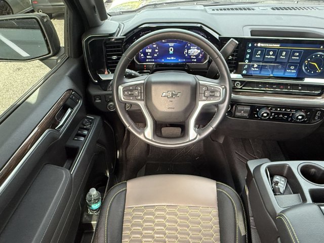 Used 2026 Chevrolet Silverado 1500 RST w/ RST Select Package AWD/4WD image 15