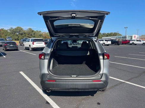 Used 2024 Toyota RAV4 XLE image 16