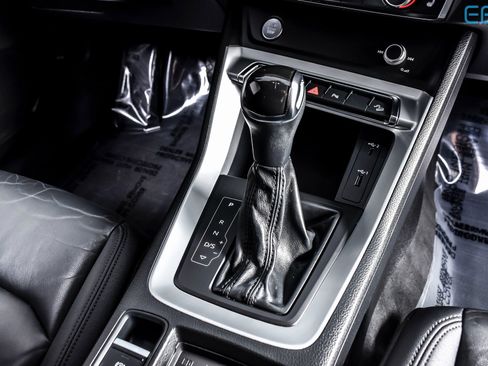 Used 2020 Audi Q3 2.0T Premium w/ Convenience Package image 30