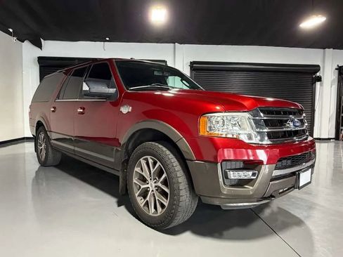 Used 2016 Ford Expedition EL King Ranch AWD/4WD image 3