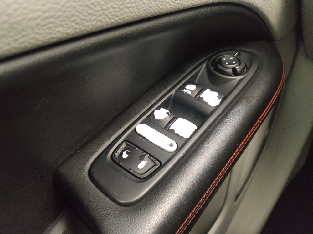 Used 2018 Jeep Compass Limited w/ Navigation Group FWD image 27