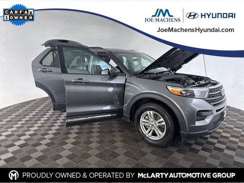 Used 2023 Ford Explorer XLT image 13