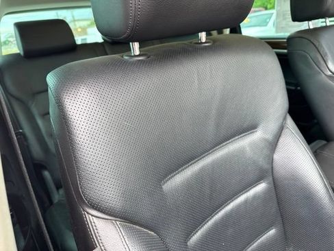 Used 2016 Volkswagen Touareg VR6 AWD/4WD image 8