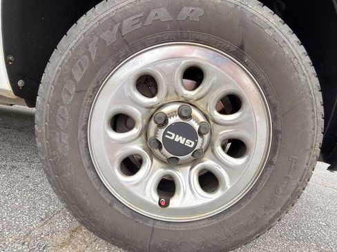 Used 2010 GMC Sierra 1500 SL RWD image 42