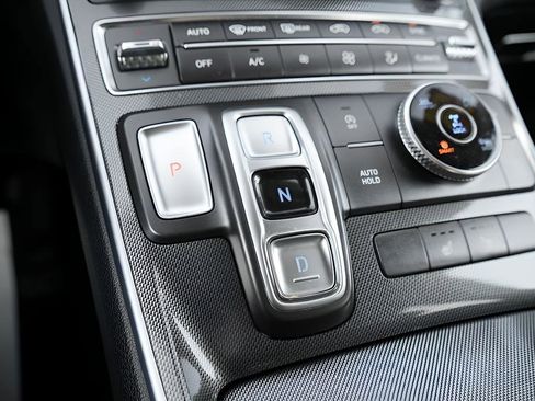 Certified 2023 Hyundai Santa Fe SEL image 32